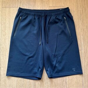 Men’s Navy Athleisure Short with Zip Pockets - NWT Size M